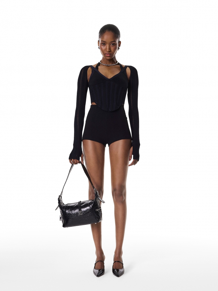 Czarne czółenka z lakierowanej skóry