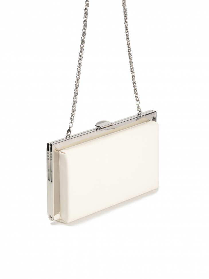 Kopertówka damska w kolorze amanej bieli