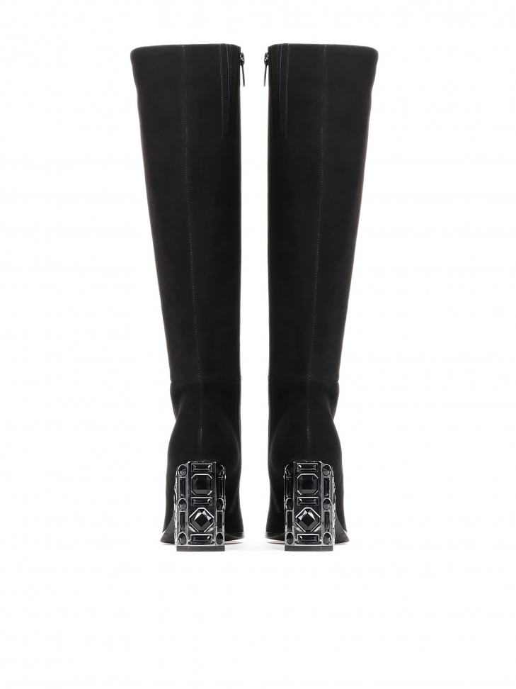 Czarne kozaki damskie