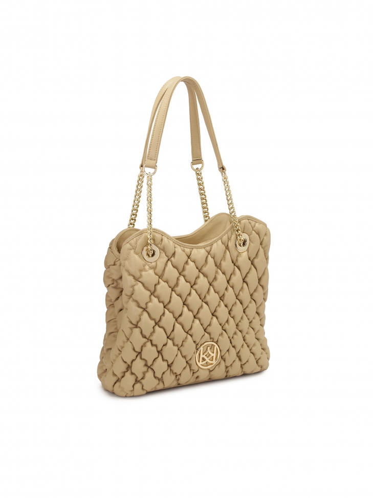 Beżowa torebka z miękkiej pikowanej skóry