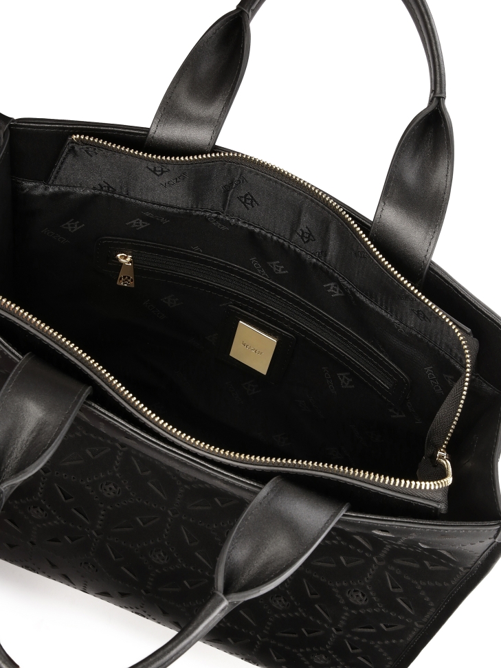 Duża torebka w ażurowy wzór