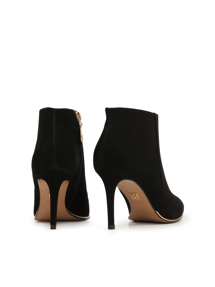 Eleganckie nubukowe botki na wysokiej szpilce