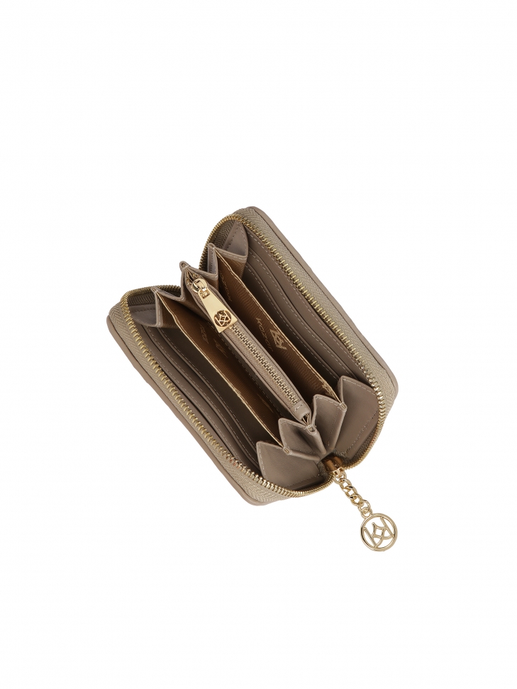 Mały portfel na zamek z efektownym pikowaniem