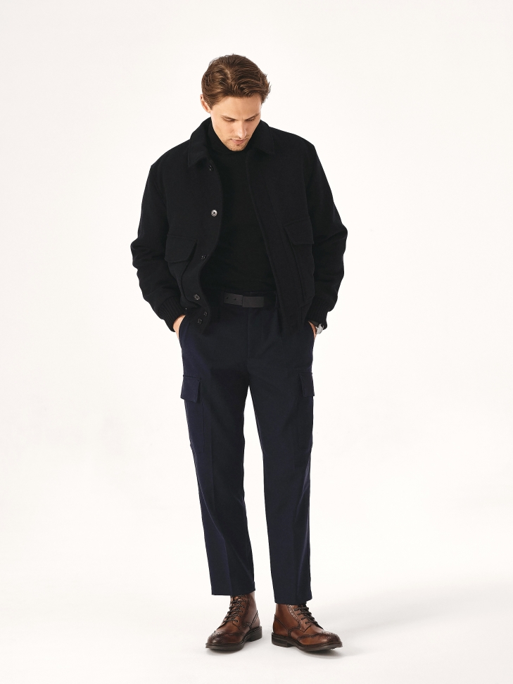 Brązowe trzewiki sznurowane ze zdobieniem brogue