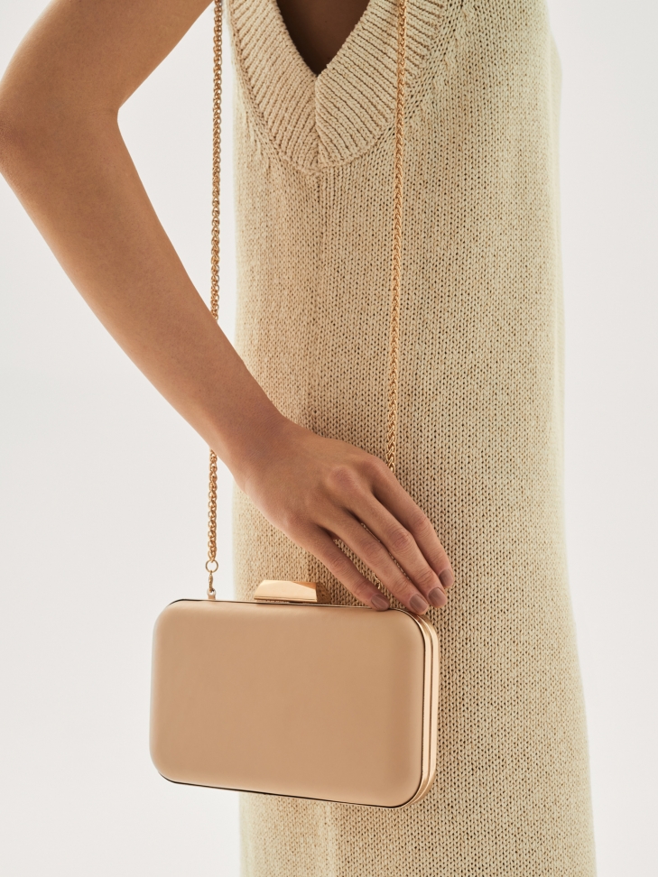 Beżowa kopertówka damska