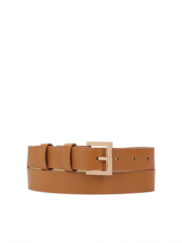 Minimalistyczny skórzany pasek z kwadratową klamrą