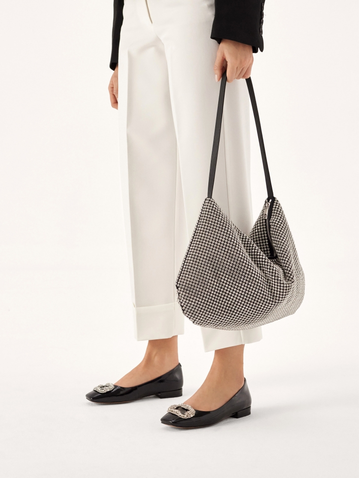 Zdobiona torebka na ramię