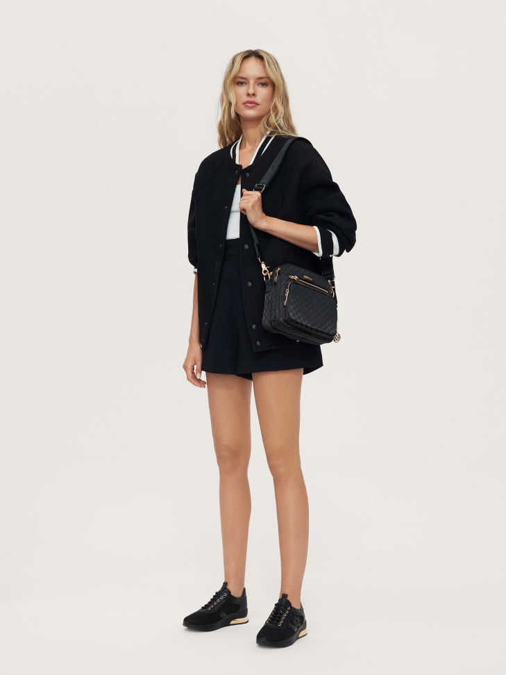 Czarne sneakersy damskie z łączonych materiałów