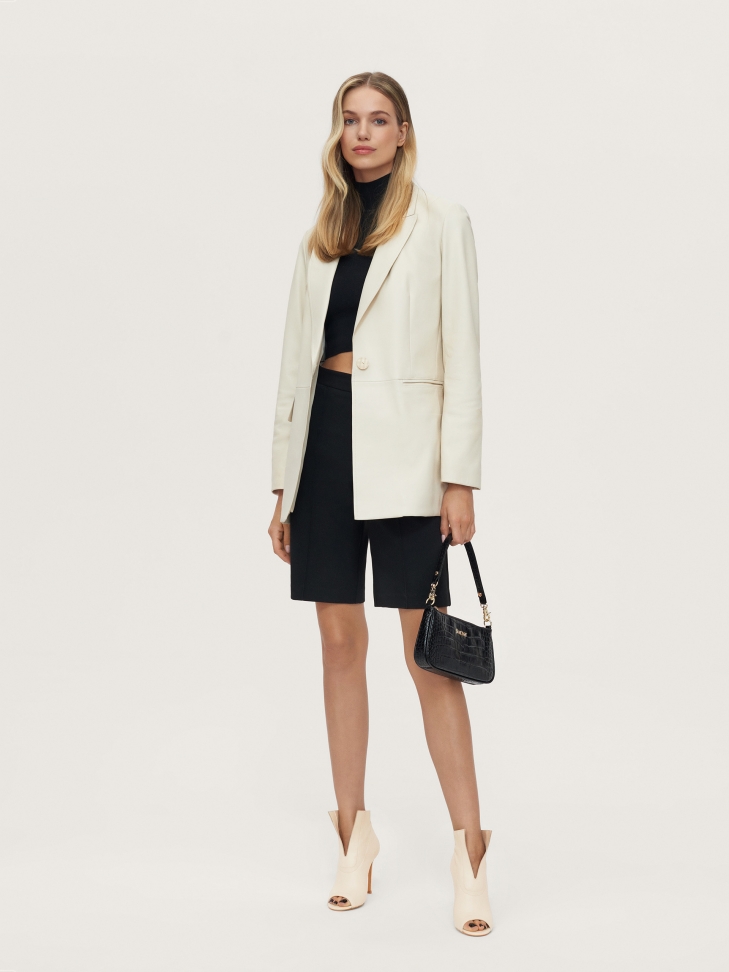 Botki peep toe z wycięciem na przodzie cholewki