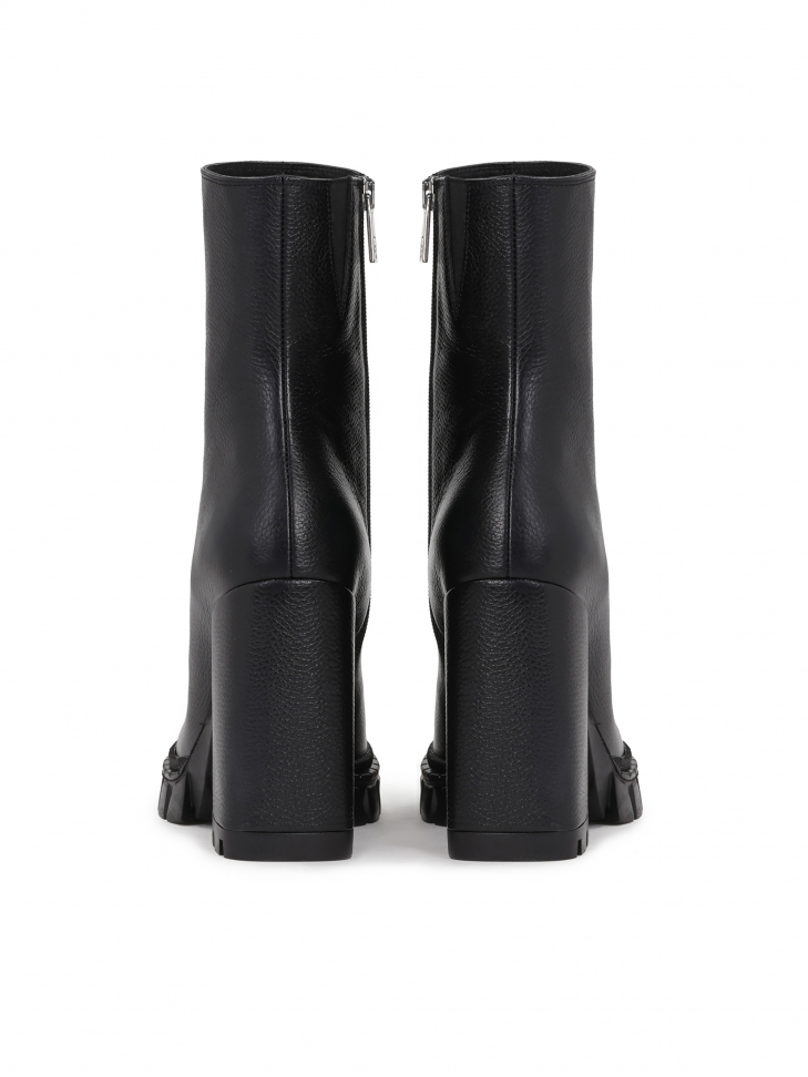 Czarne botki damskie