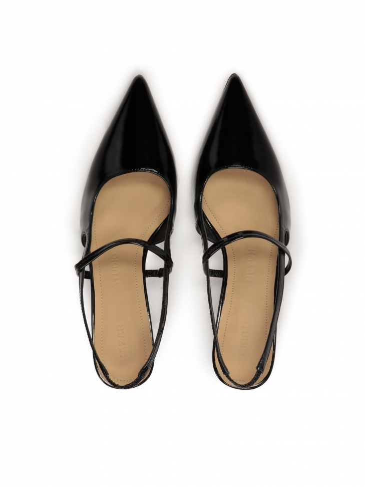 Czarne czółenka z lakierowanej skóry