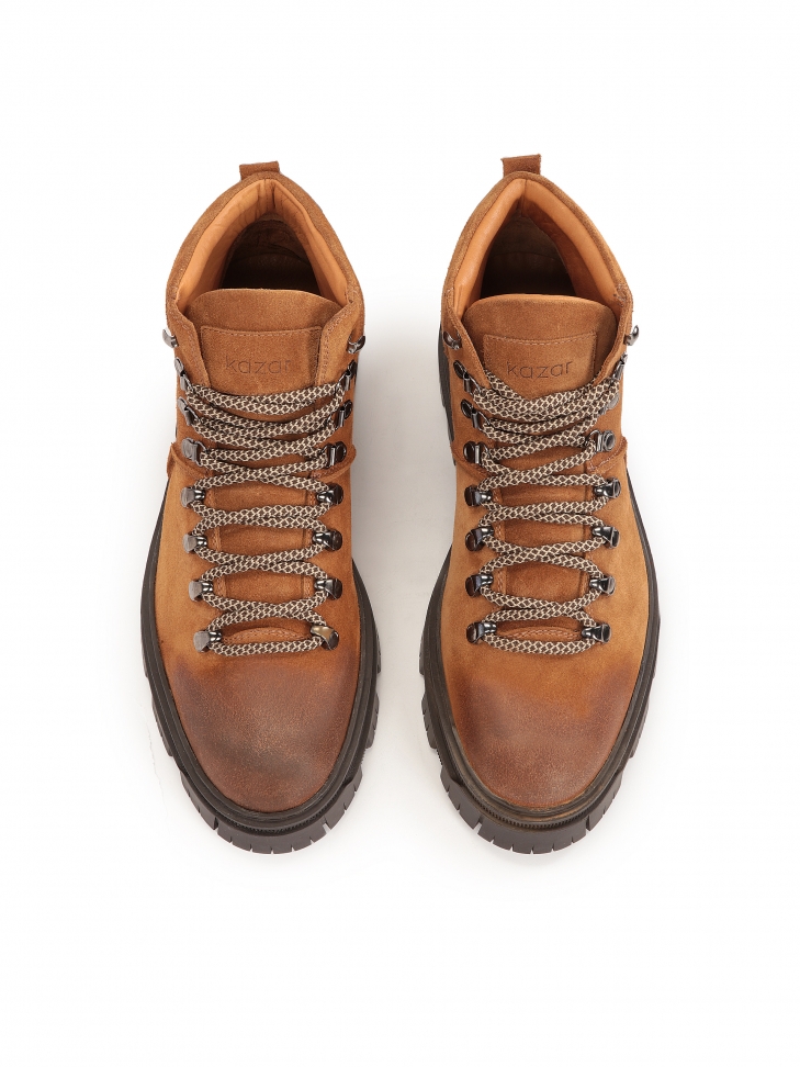 Brązowe trzewiki męskie na kontrastującej podeszwie
