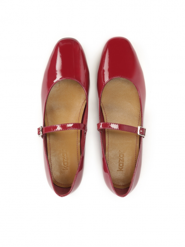 Bordowe lakierowane czółenka Mary Jane