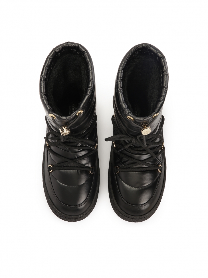 Czarne ocieplane śniegowce z łączonych materiałów