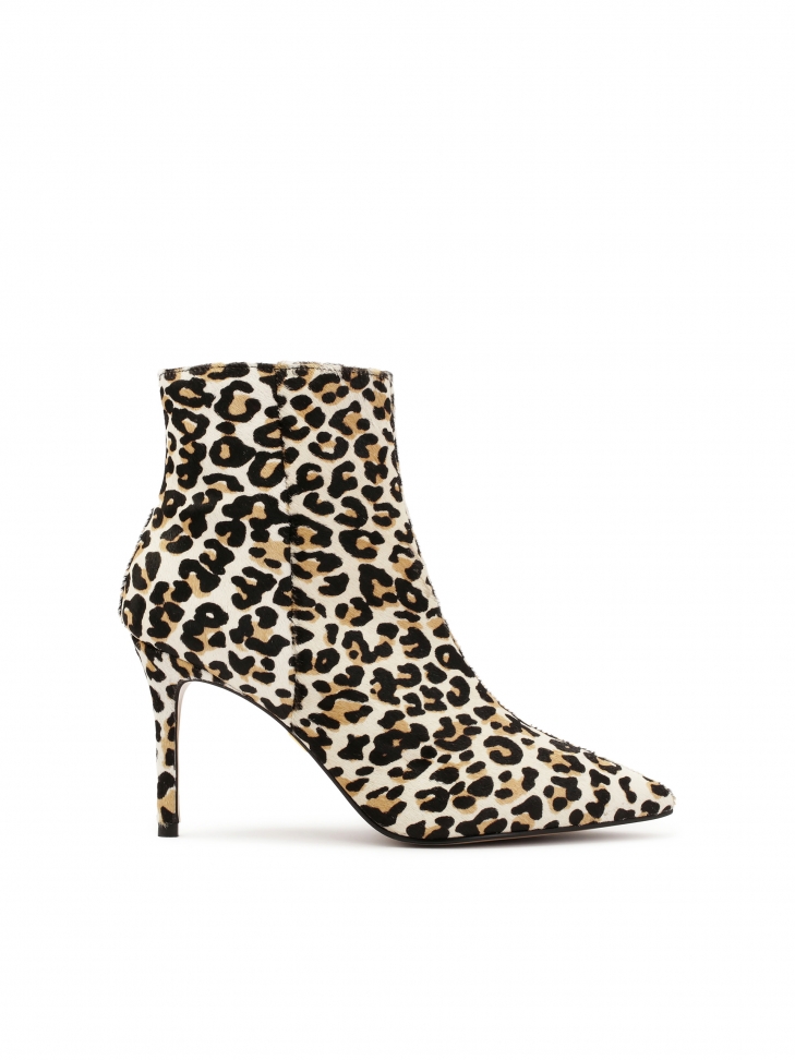 Botki w cętki ze skóry z naturalnym włosiem