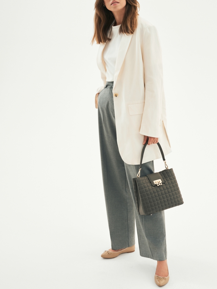 Beżowe baleriny damskie