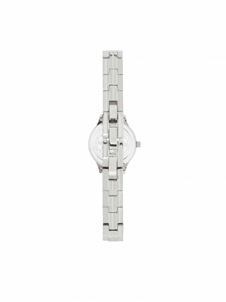 Srebrny zegarek na wąskiej bransolecie