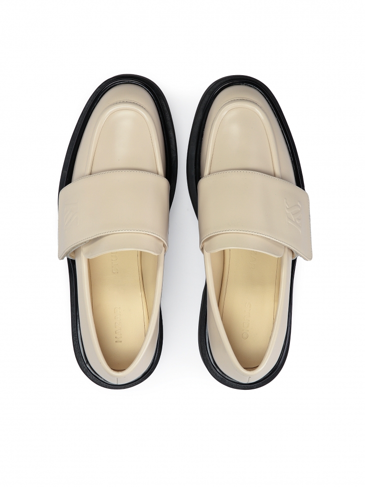 Skórzane półbuty na płaskiej podeszwie z platformą