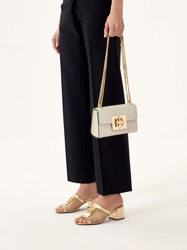 Elegancka torebka na ramię ze skóry licowej