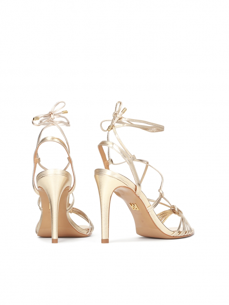 Złote sandały damskie