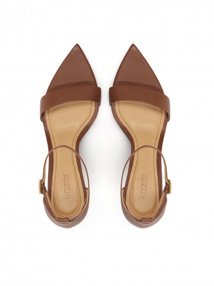 Brązowe skórzane sandały z koturnem