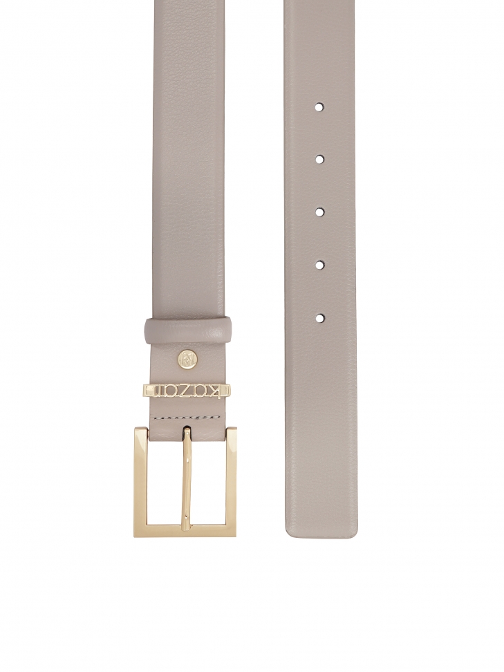 Szary pasek z metalową szlufką z logo