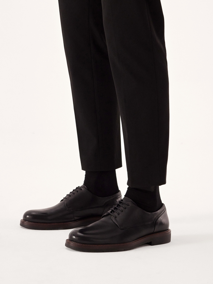 Klasyczne półbuty męskie z otwartą przyszwą