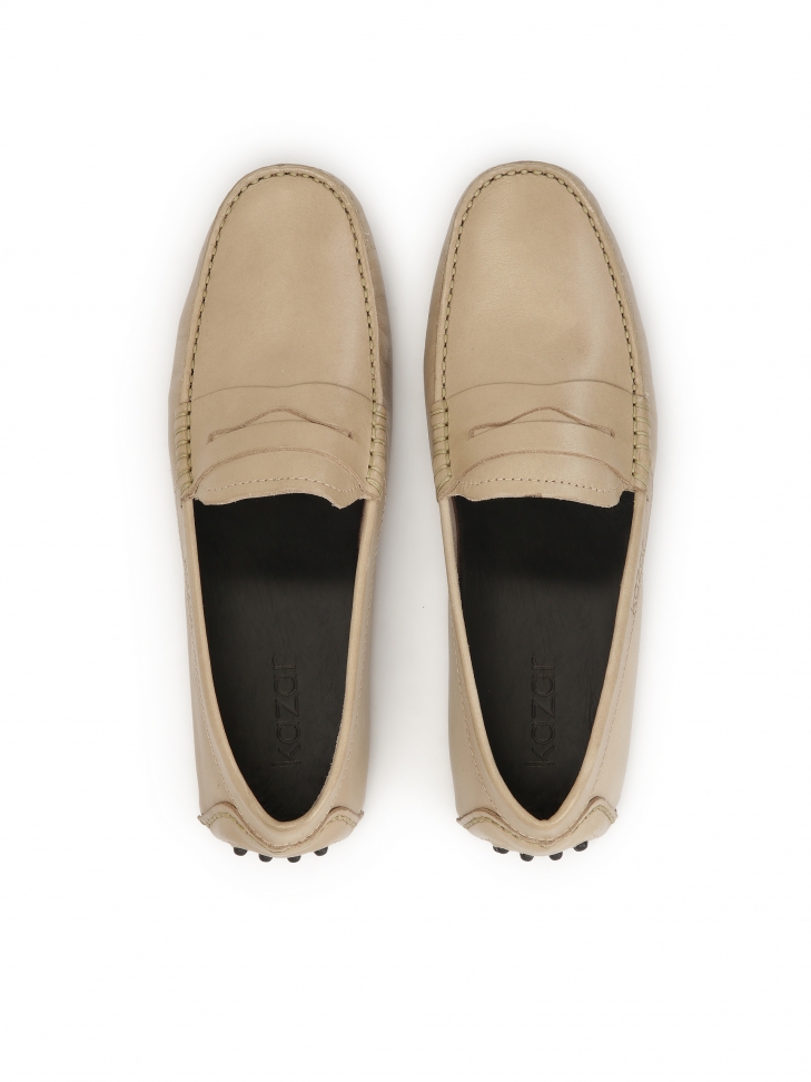 Klasyczne beżowe driving mocs