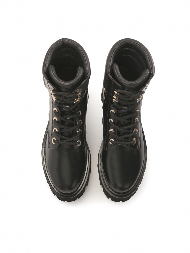 Uniwersalne trzewiki damskie w czarnym kolorze