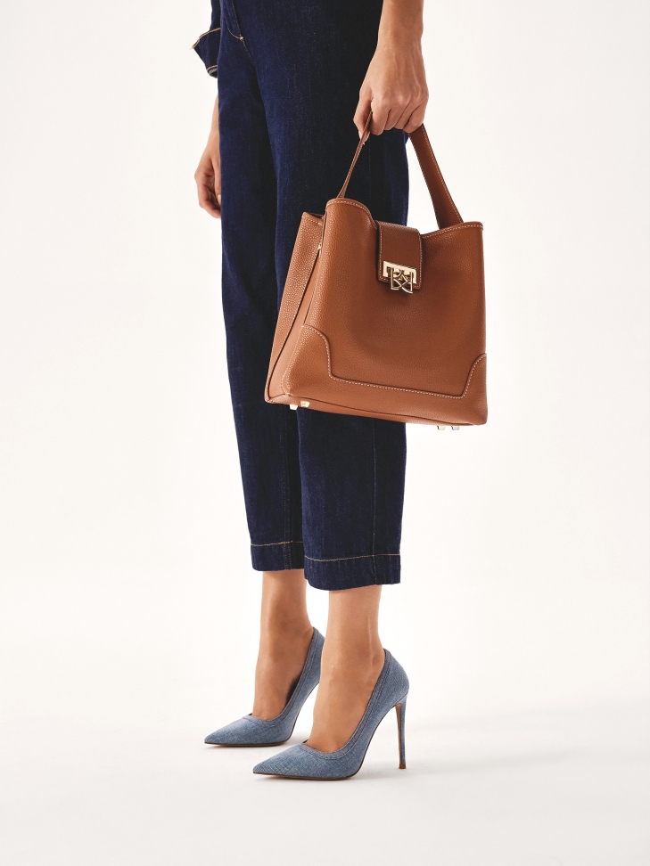 Niebieskie czółenka z tkaniny denim