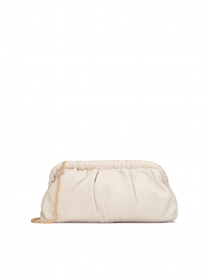 Skórzana marszczona torebka z metalową ramą