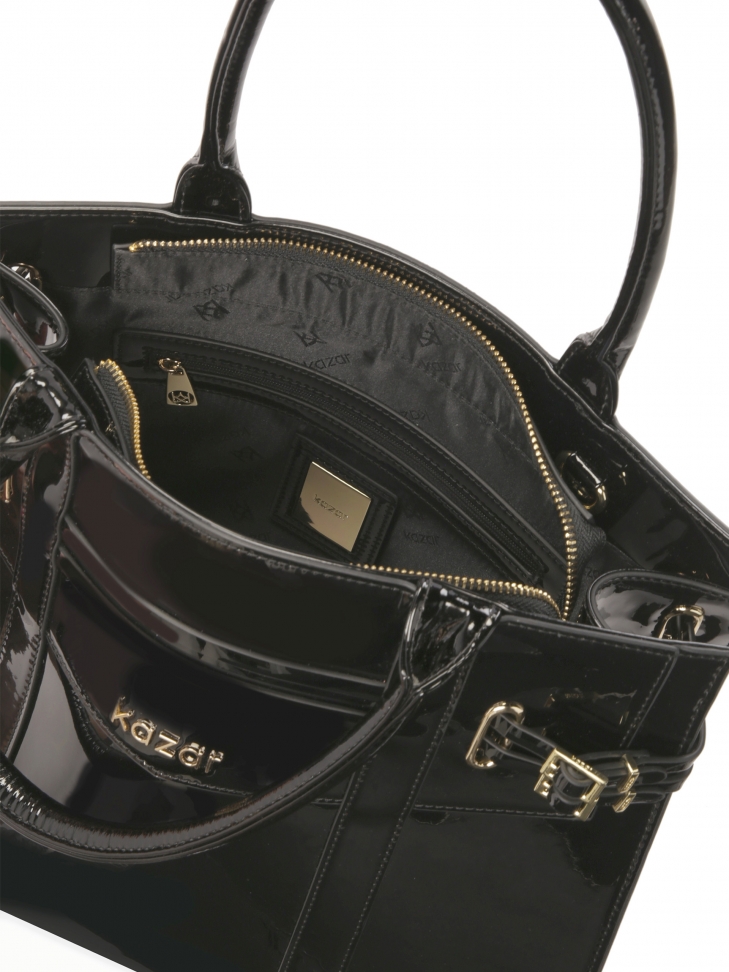 Lakierowana sztywna torebka