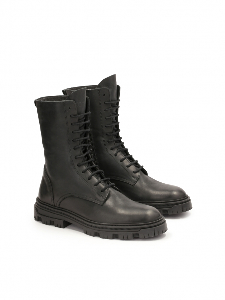 Wysokie trzewiki z naturalnej skóry