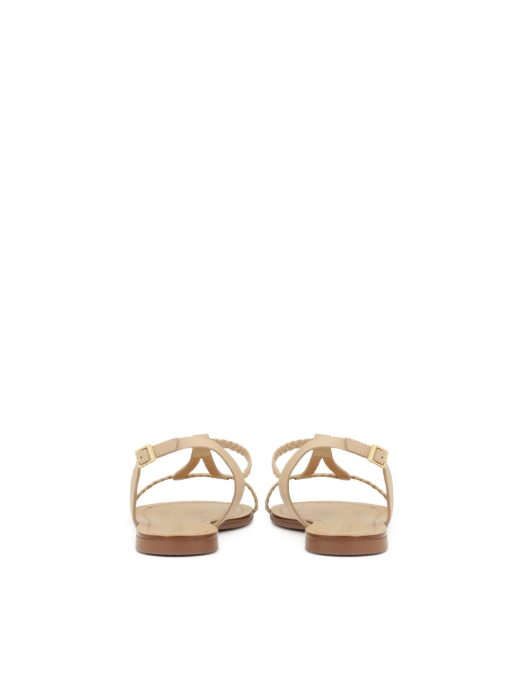 Sandały w beżowym kolorze ozdobione plecionym paskiem