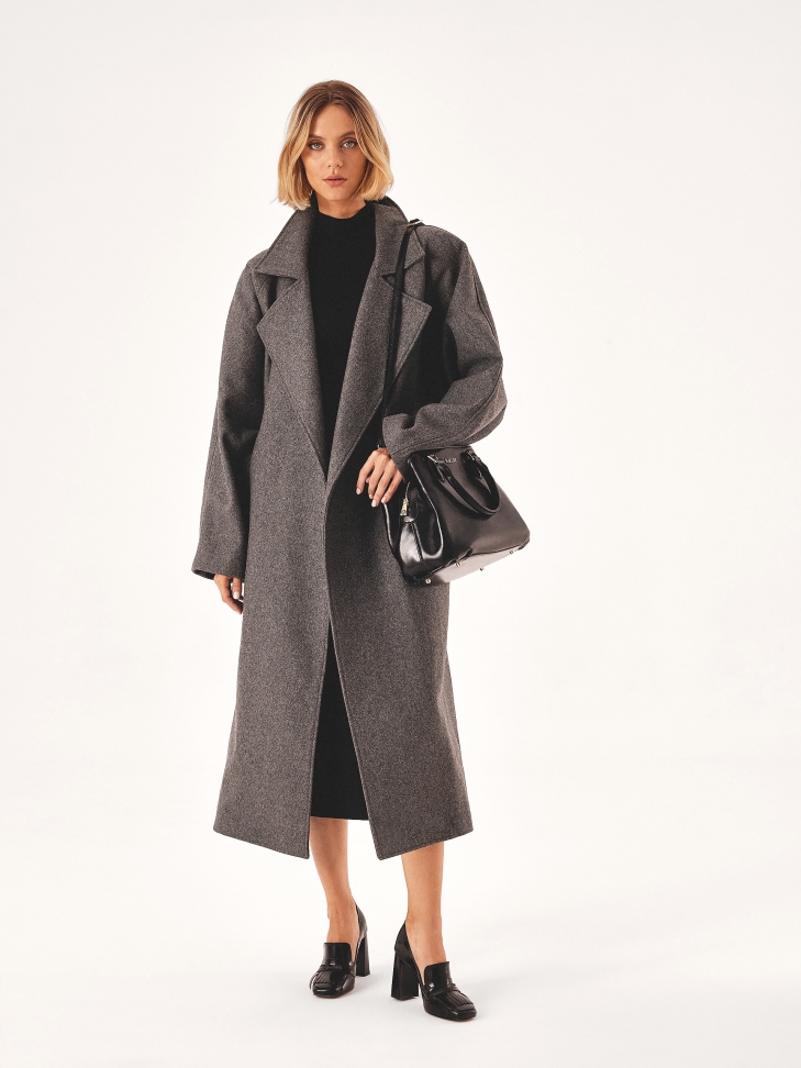 Czarne czółenka z wysokim językiem