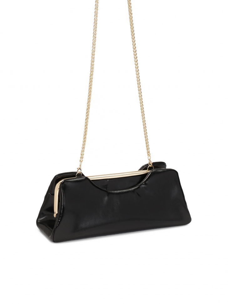 Marszczona skórzana torebka z metalową ramą