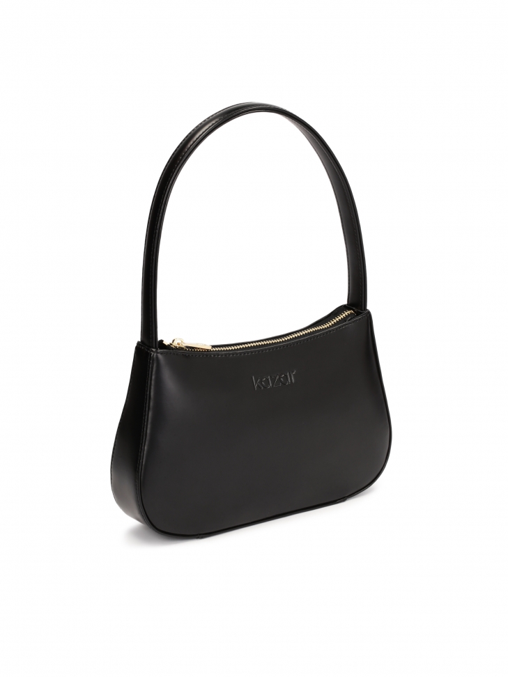 Mała czarna torebka na ramię z licowej skóry