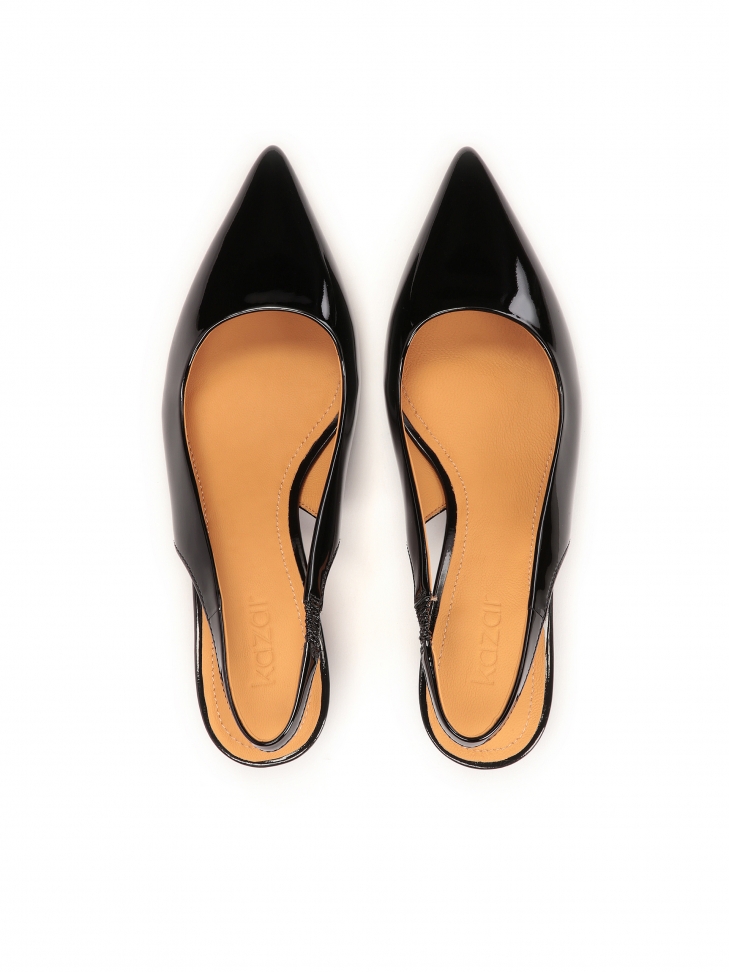 Lakierowane czarne czółenka na niskim obcasie