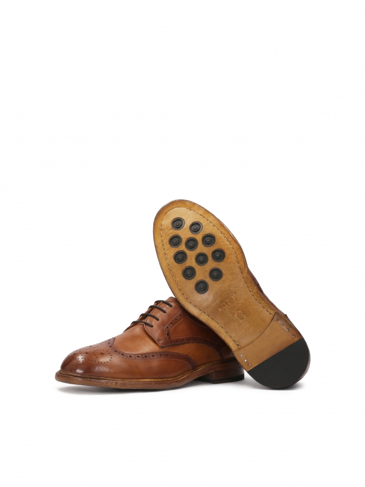 Brązowe półbuty z ażurowym zdobieniem z Limitowanej Kolekcji