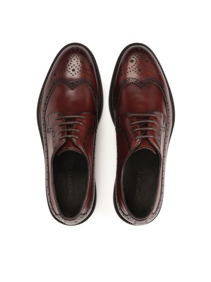 Eleganckie brązowe półbuty ze skóry z rozetowym zdobieniem