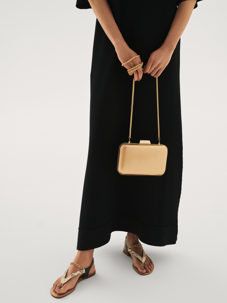 Złota kopertówka damska