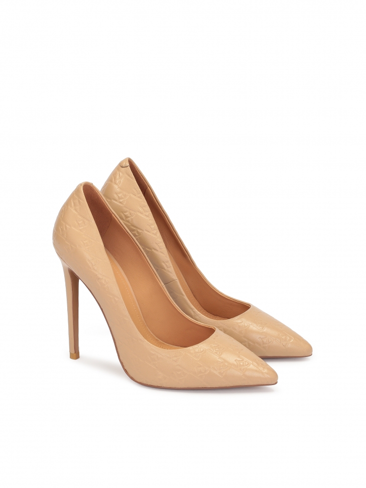 Jasnobrązowe skórzane czółenka z tłoczonym wzorem