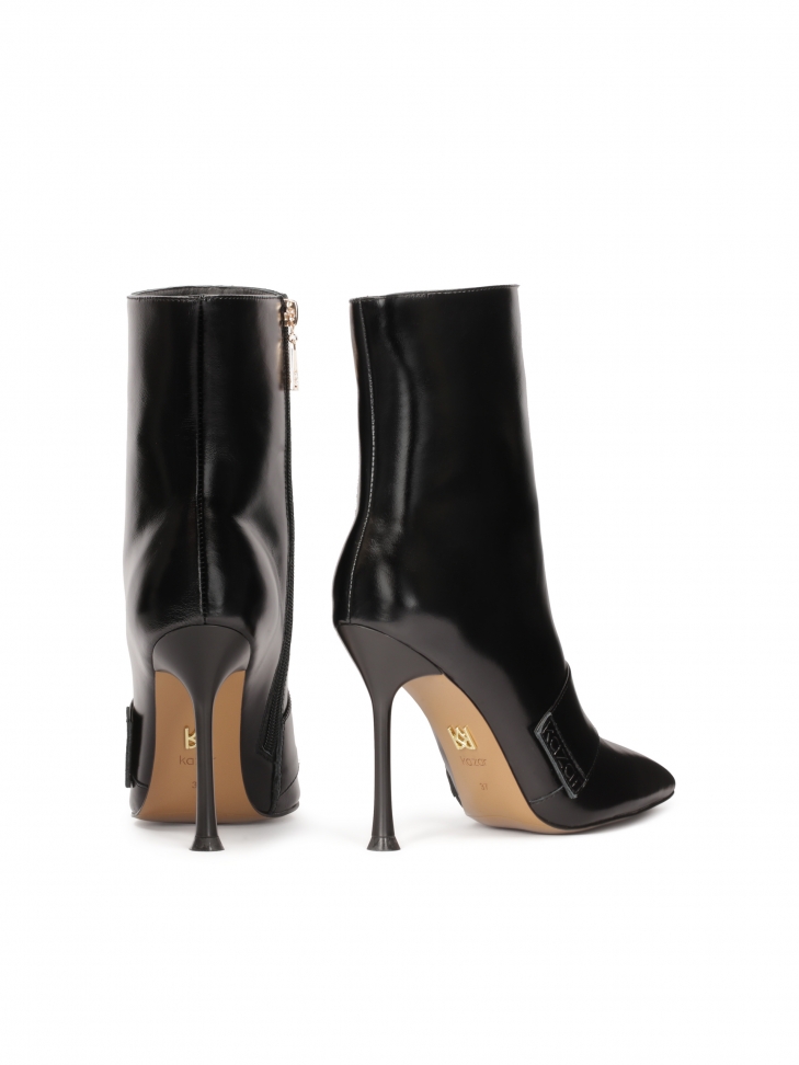 Czarne botki w stylu minimal