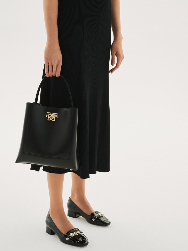 Czarna torebka damska