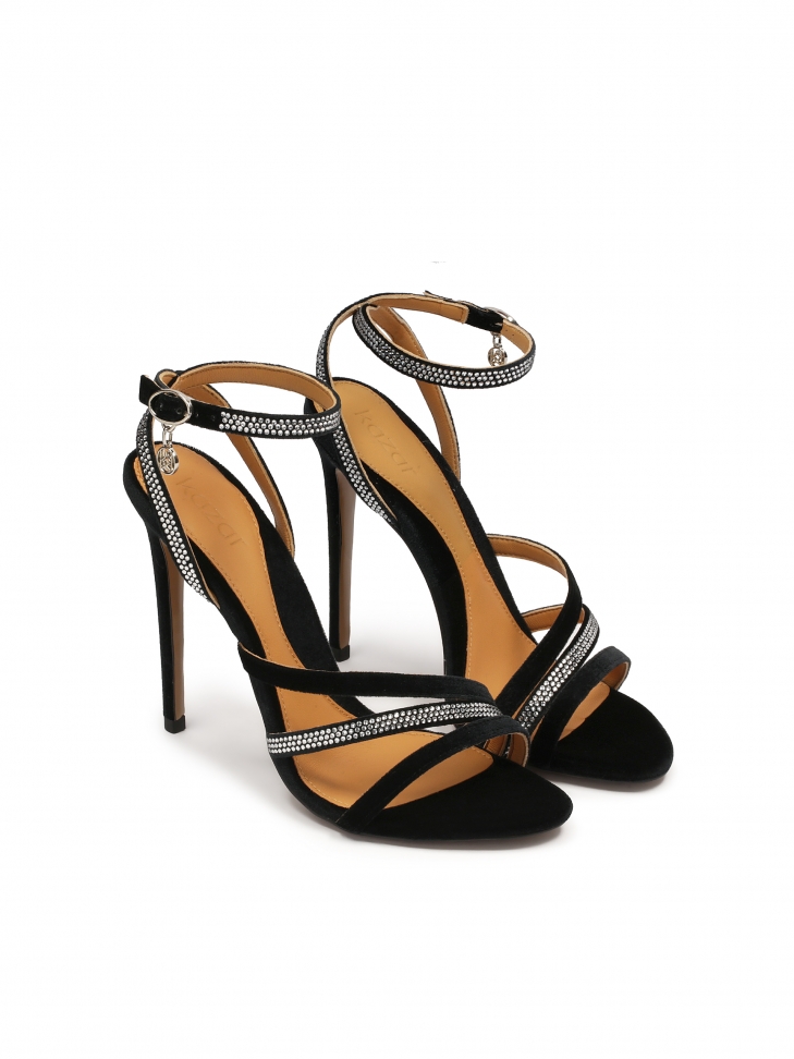 Eleganckie sandały z yształkami na wysokiej szpilce