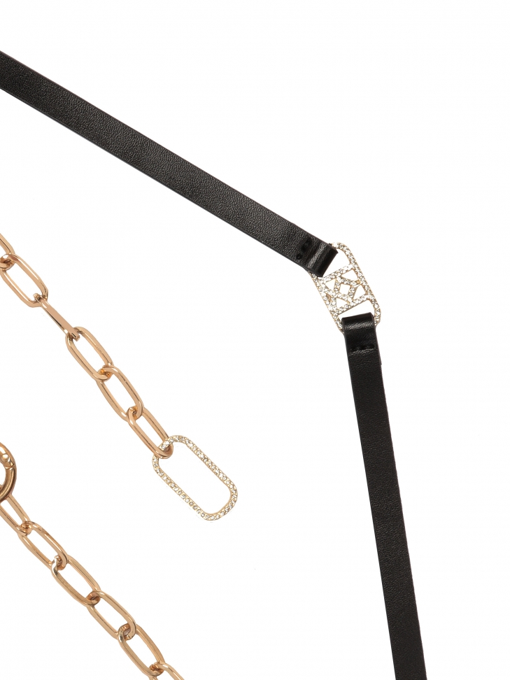 Biżuteryjny pasek do sukienki z klamrą w kształcie monogramu KAZAR