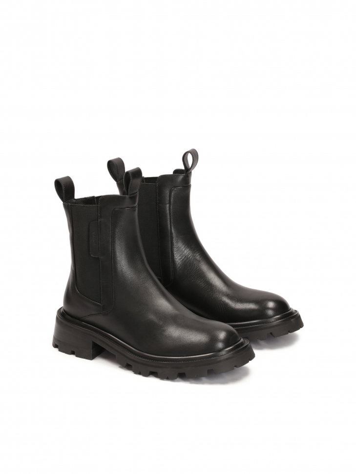 Skórzane botki ze wsuwaną cholewką