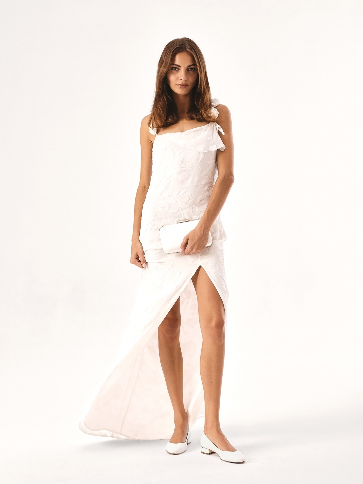 Płaskie białe czółenka ze skóry