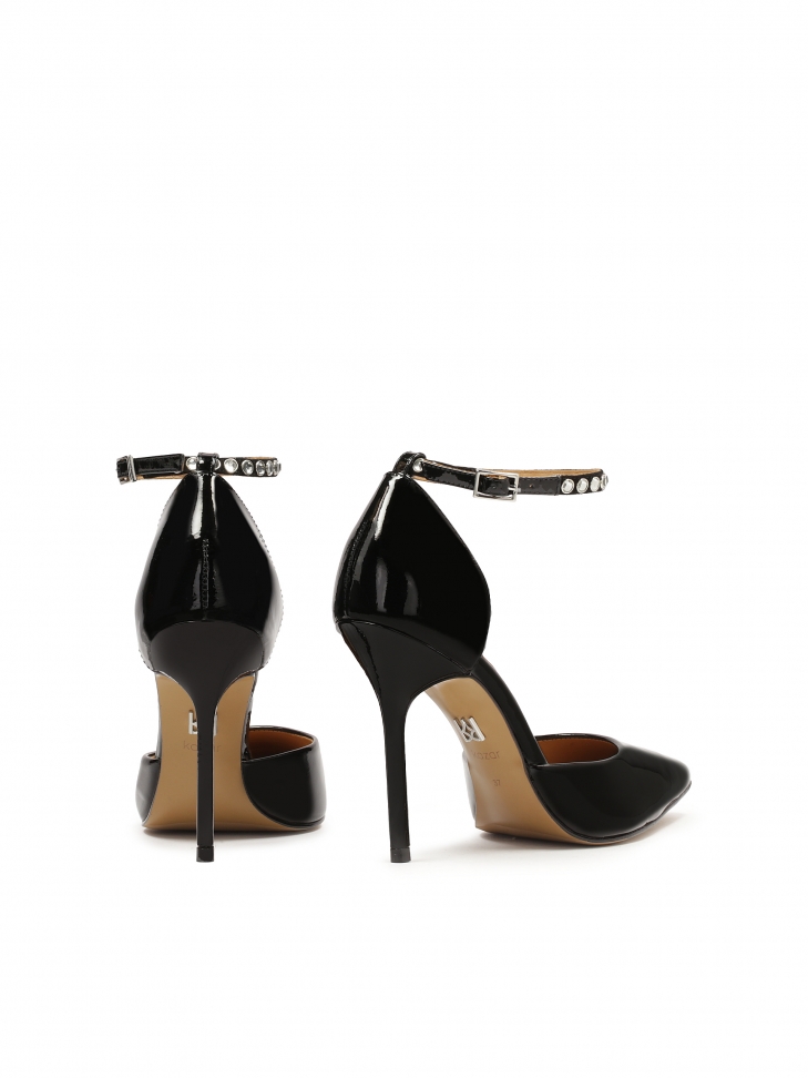 Lakierowane czółenka z dwoma wymiennymi paskami