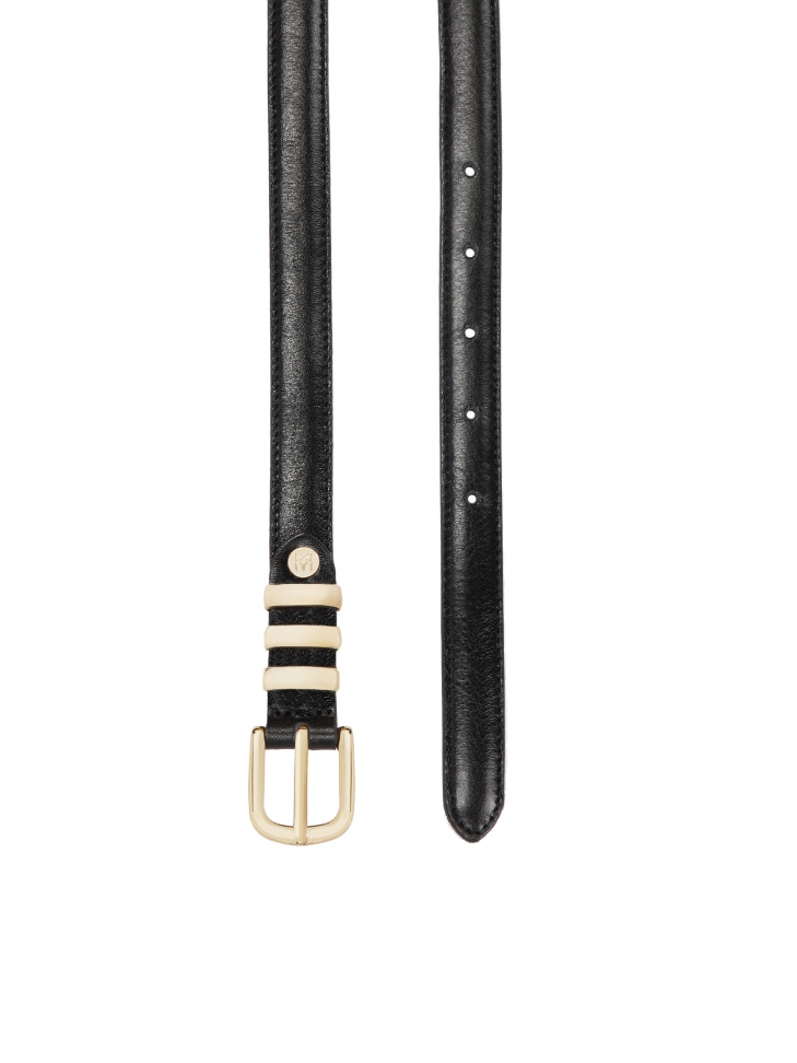 Wąski pasek skórzany z zaoągloną klamrą